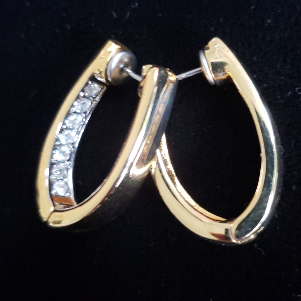 VTG Joan Rivers Gold/Rhinestone oval hoop earrings - Picture 3 of 7